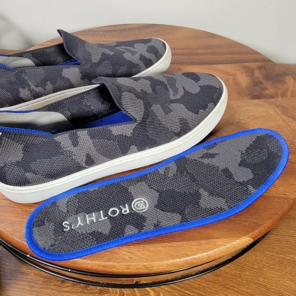Rothys Camouflage Slip-On Sneakers Size 8.5 Recycled Knit Loafers Casual